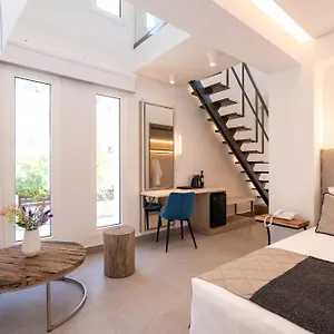 דירה Mirablue Luxury Residences (adults Only), פפקוהורי